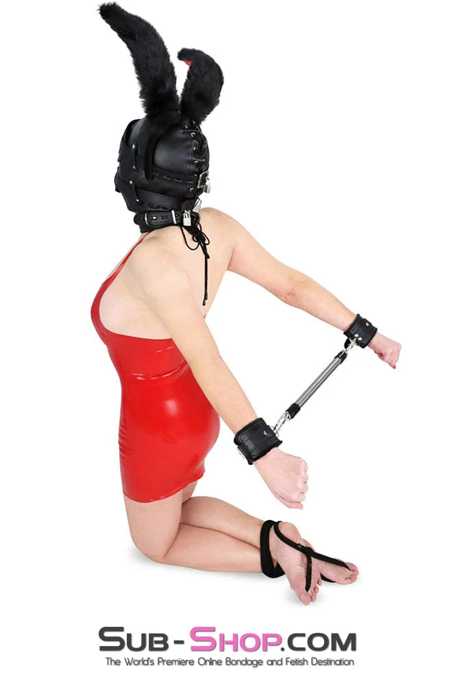 9889DL      Faux Fur Lined Bondage Cuff Spreader Bar Set - Image 8