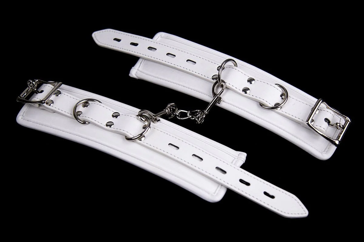 2468MQ Padded Locking White Bondage Ankle Cuffs with Hardware Connection Chain - MEGA Deal - Image 11