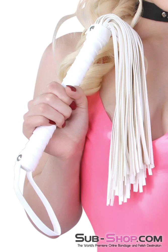 2507MQ White Heavy Vegan Leather Whip - Image 4